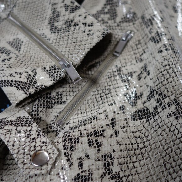INTERMIX Sara Python-Embossed Jacket New - Picture 5 of 13